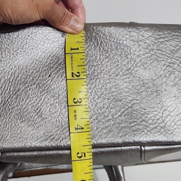 Lancome Large Silver Faux Leather Tote  Shoulder Bag - Picture 6 of 11